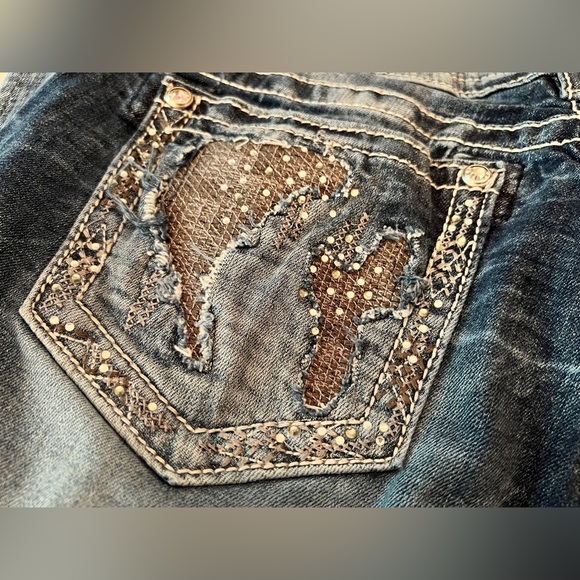 Miss Me Women's Blue Jeans, Signature Skinny, size 31 - Picture 7 of 12